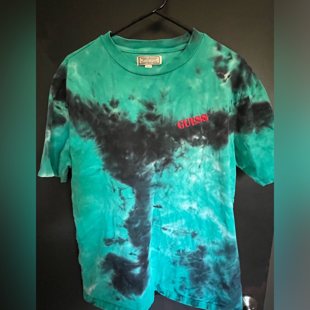 Vintage Guess T Shirt Mens S Tie Dye Nautical Flags Graphic Print. Unisex